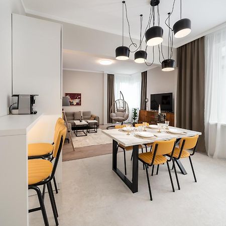 Bright & Sunny Stylish Apt With 2Bdr And 2Bth София Экстерьер фото