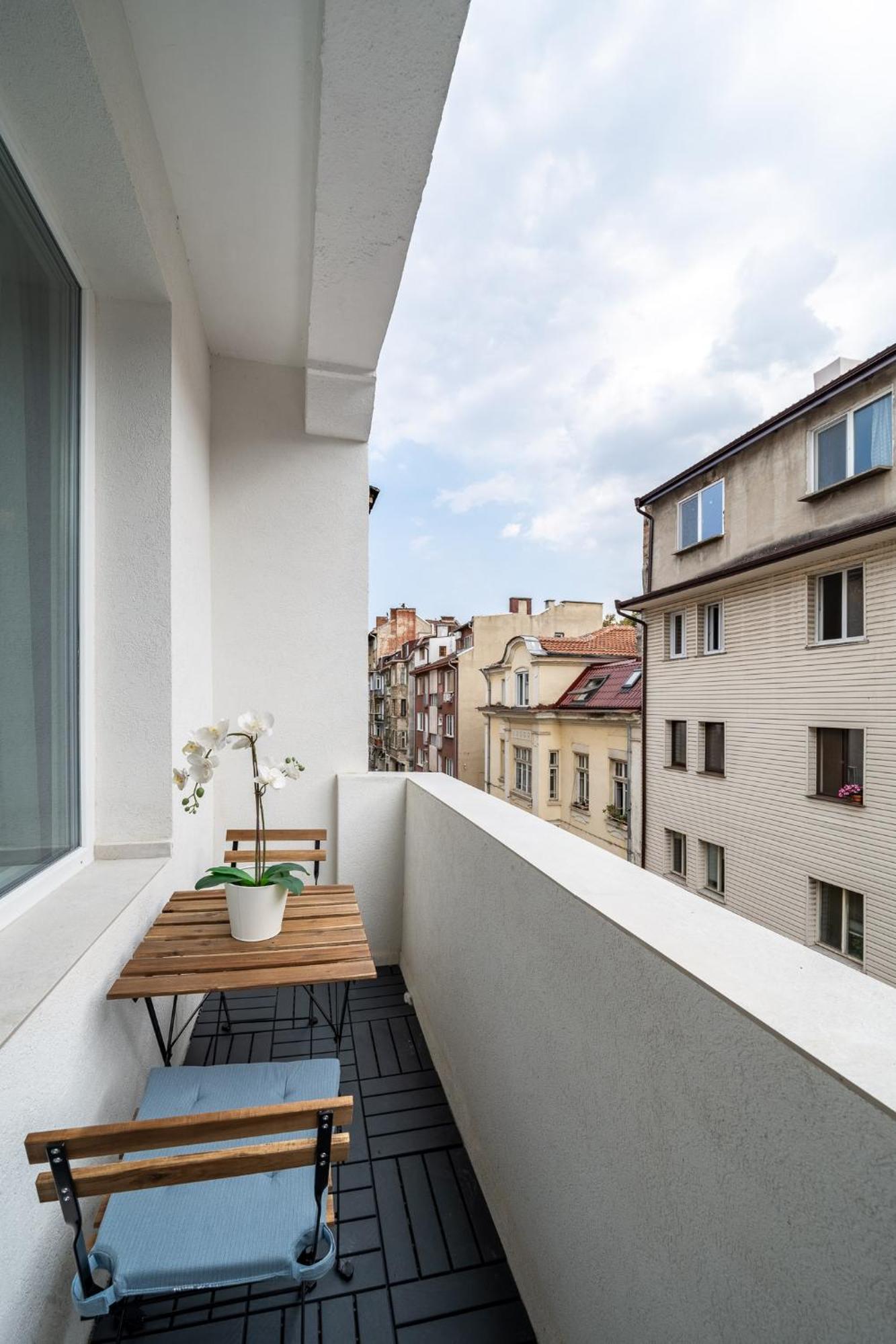 Bright & Sunny Stylish Apt With 2Bdr And 2Bth София Экстерьер фото
